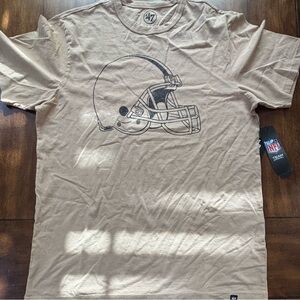 CLEAVLAND BROWNS  47 Brand SHORT SLEEVE *NWT* Adult Medium
